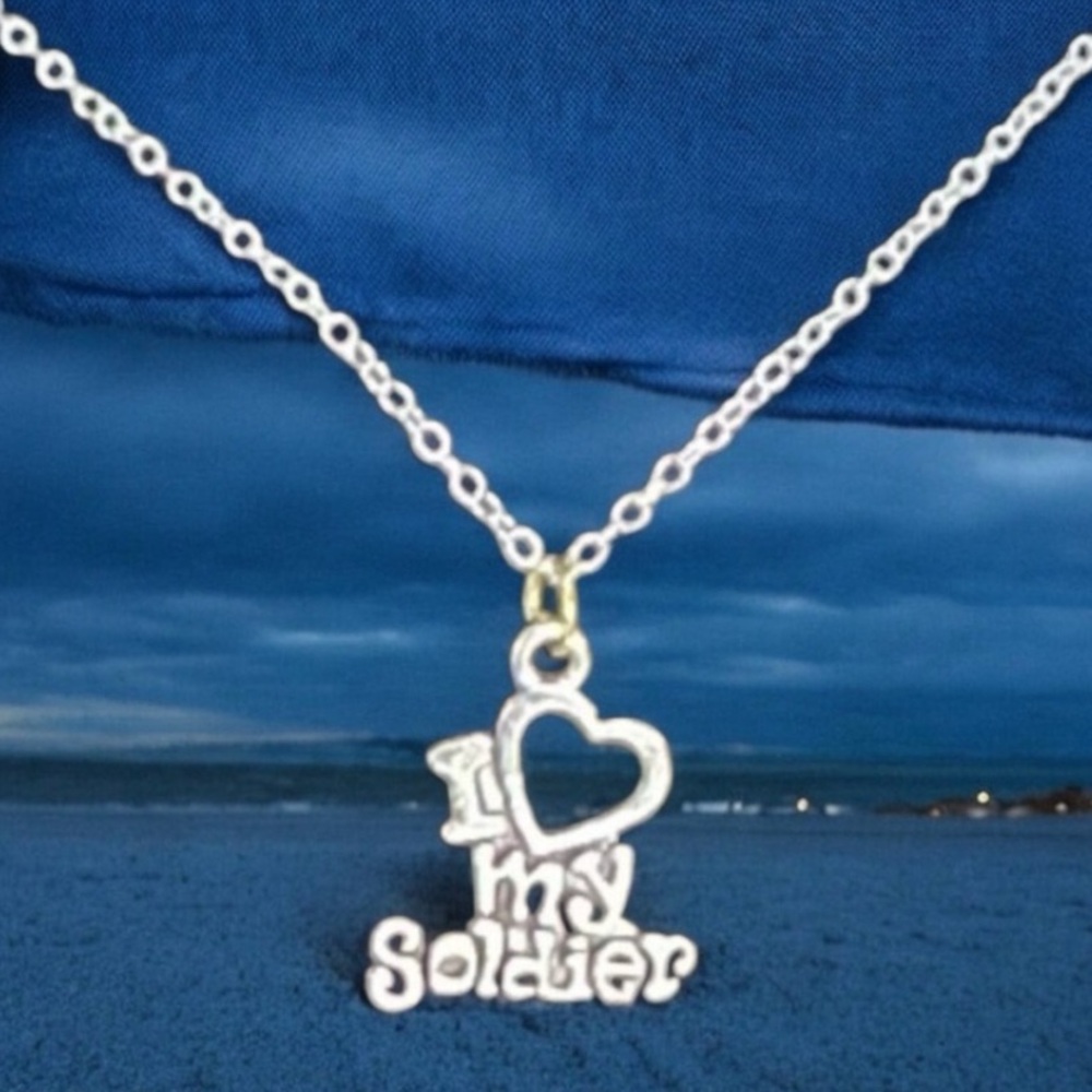 Military Soldier Silver Tone I Love My Soldier With A Heart Necklace Valentine
